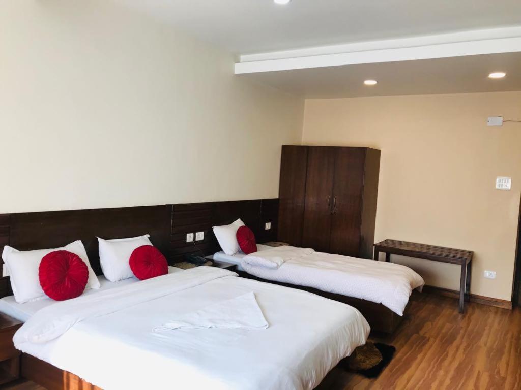 Dimond Grand Hotel