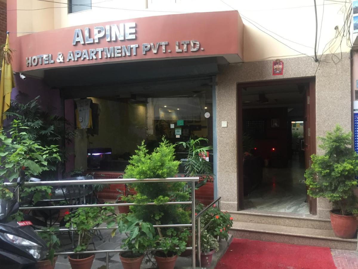 Hotel Alpine &