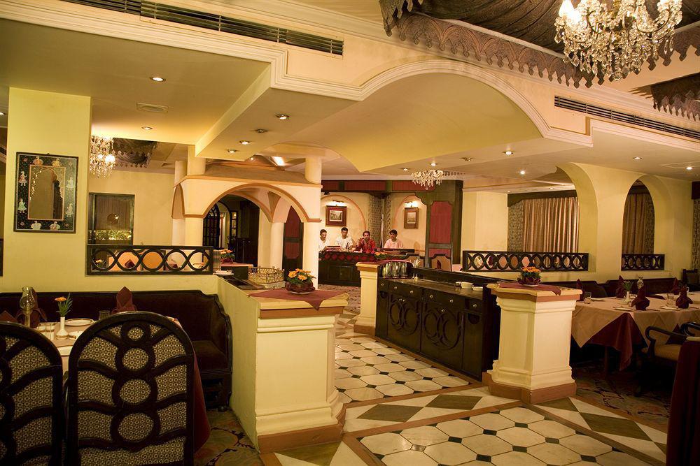 The Everest Hotel 5*