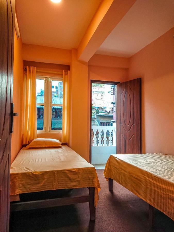 Inn Durbar Square Backpackers 2*